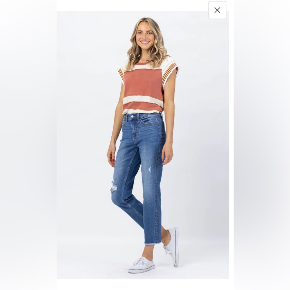 Judy Blue Howdy Embroidered Distressed High Rise Boyfriend Jeans Size 11/30 - Picture 2 of 11